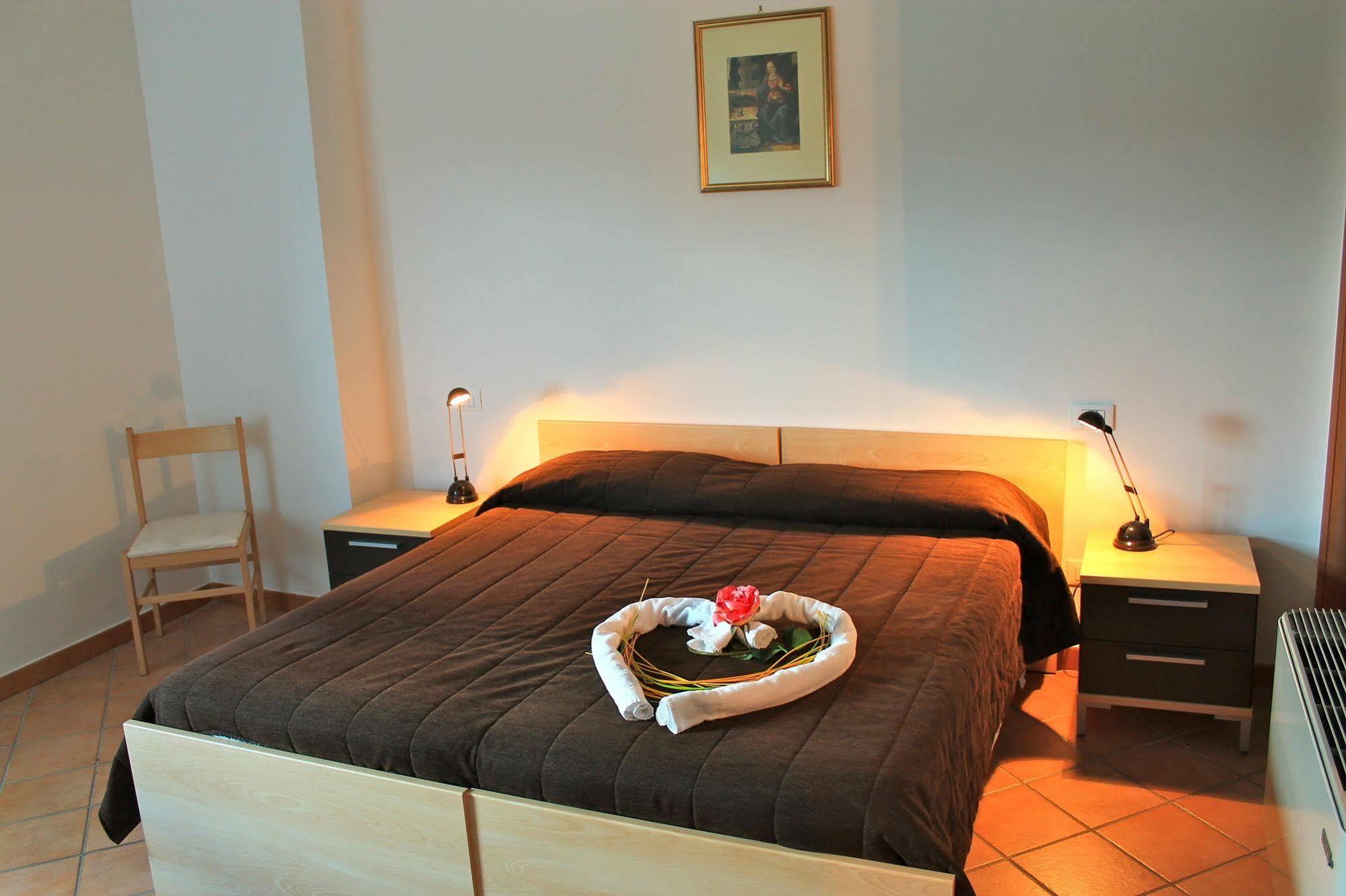 Residence Sol Levante Frascati Extérieur photo